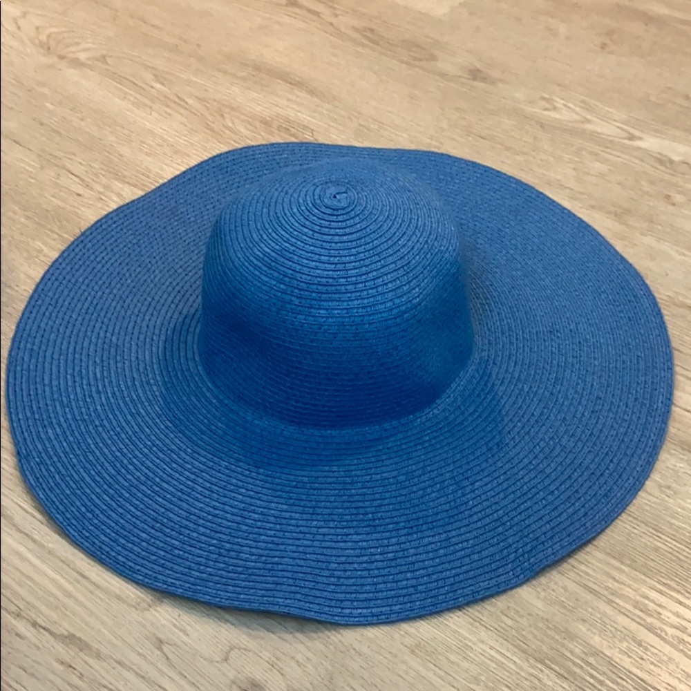 Large Paper Straw Floppy Sun Hat - image 1